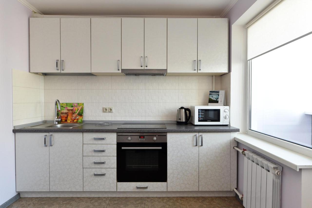 Apartament On Vasylia Lypkivskoho 24 Kiev Dış mekan fotoğraf