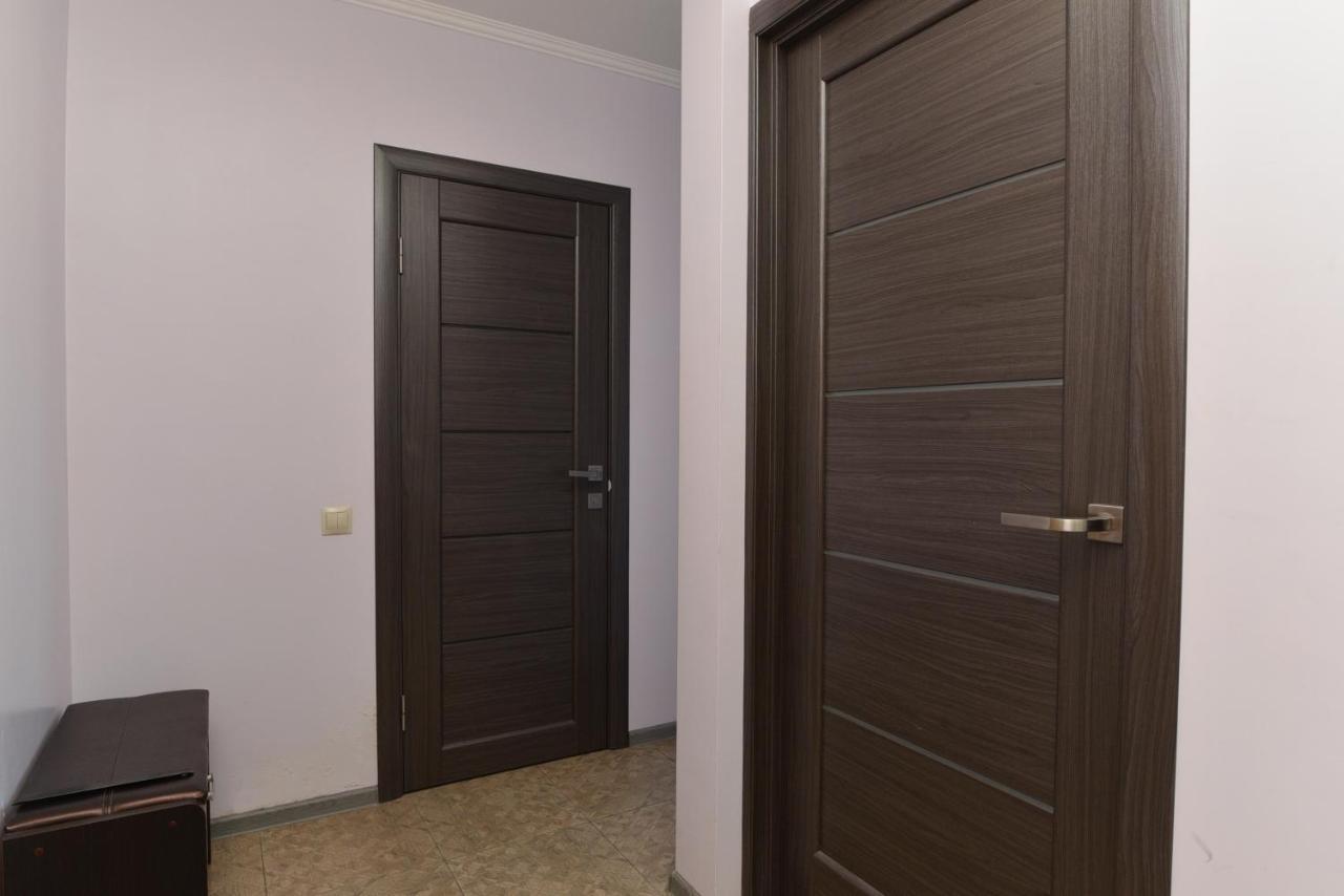 Apartament On Vasylia Lypkivskoho 24 Kiev Dış mekan fotoğraf